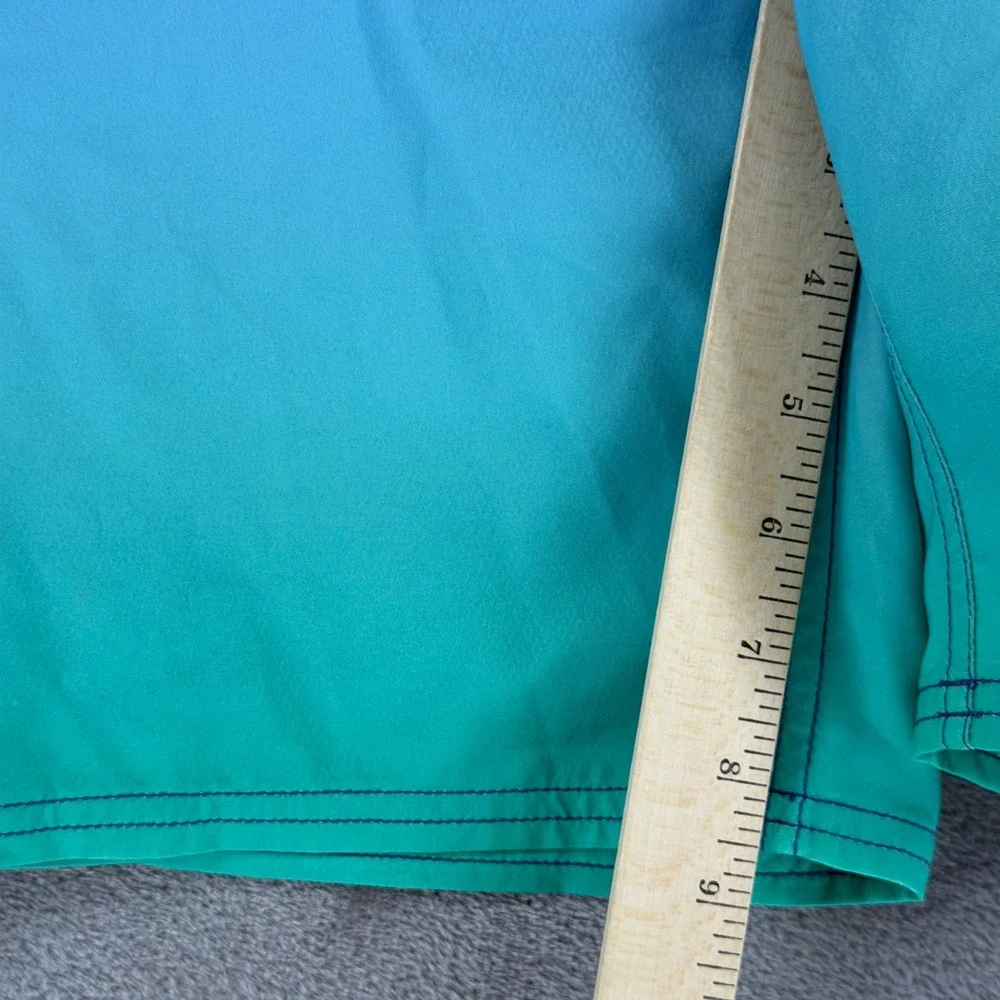Vineyard Vines Mens Blue Green Ombre Striped Board Shorts‎ Swim Trunks 34 1M0585